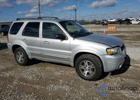 2005 Ford Escape Limited z USA, uszkodzony, nr VIN 1FMYU04195KB68172